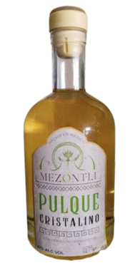 Destilado de pulque cristalino reposado en encino